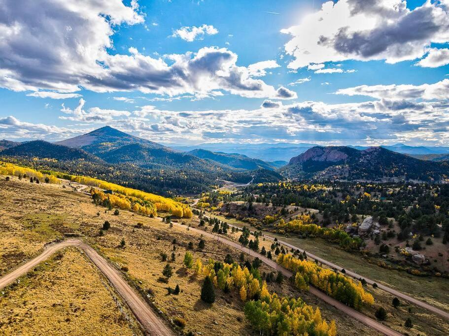 Monarch Landing, A Cozy Cabin W/360 Mountain Views クリップル・クリーク エクステリア 写真